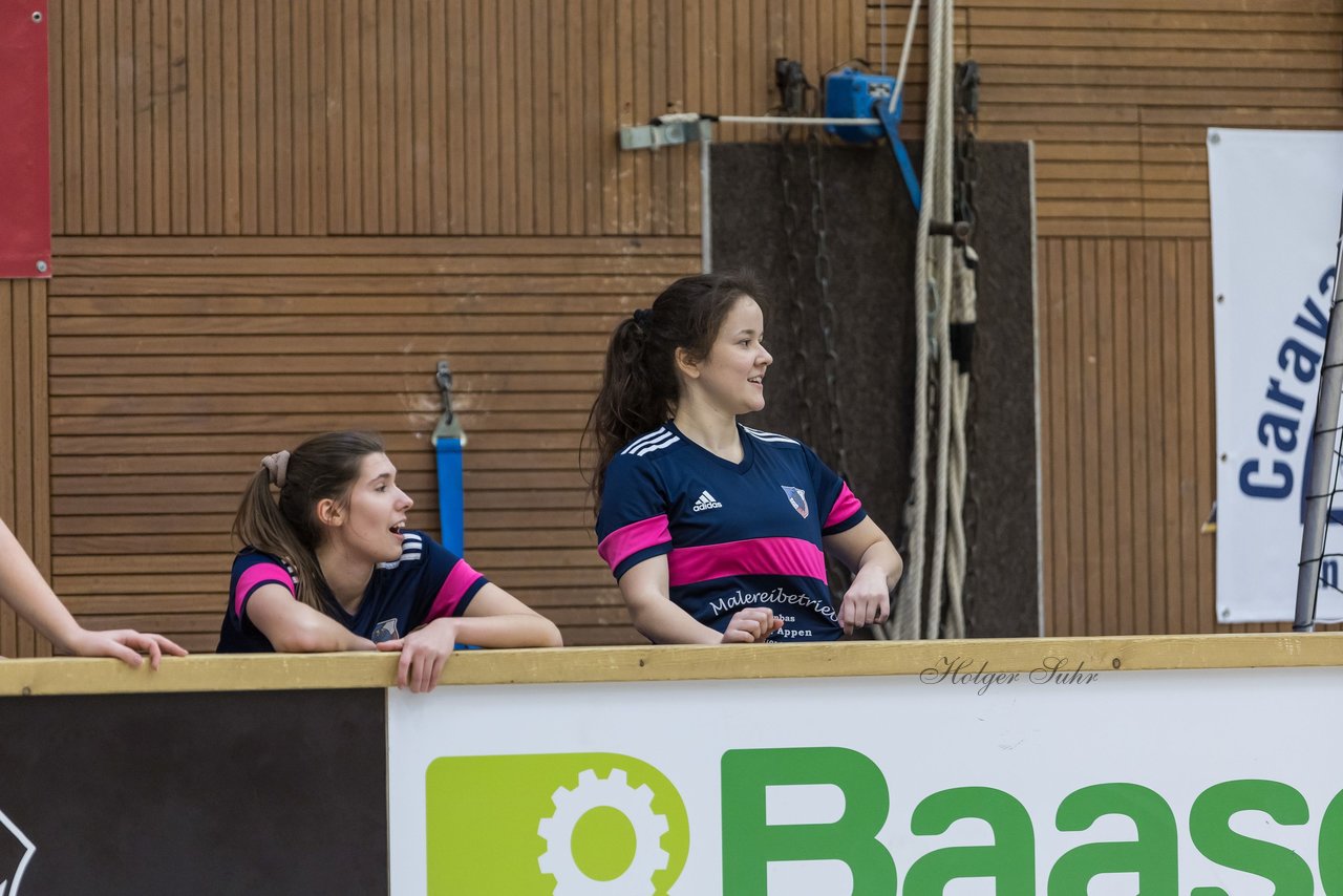 Bild 68 - VR Bank Cup Horst
